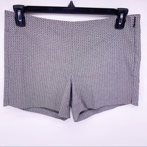 ECRU Swift Side Zip Shorts Size 8